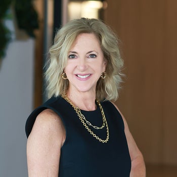 Portrait of Kari Hvam, Realtor .