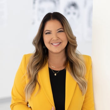 Portrait of Samiera Kookasemkit, Realtor.