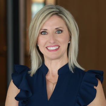 Portrait of Amy Reuter, Realtor